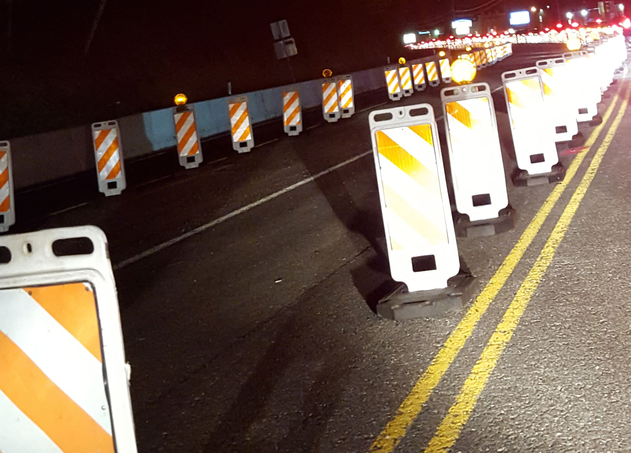 Vertical Panel Barricades With Reflective Sheeting For Traffic Safety